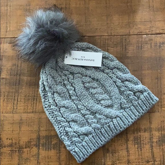 Banana Republic Accessories - Banana Republic Gray Cable Knit Hat with Pom Pom